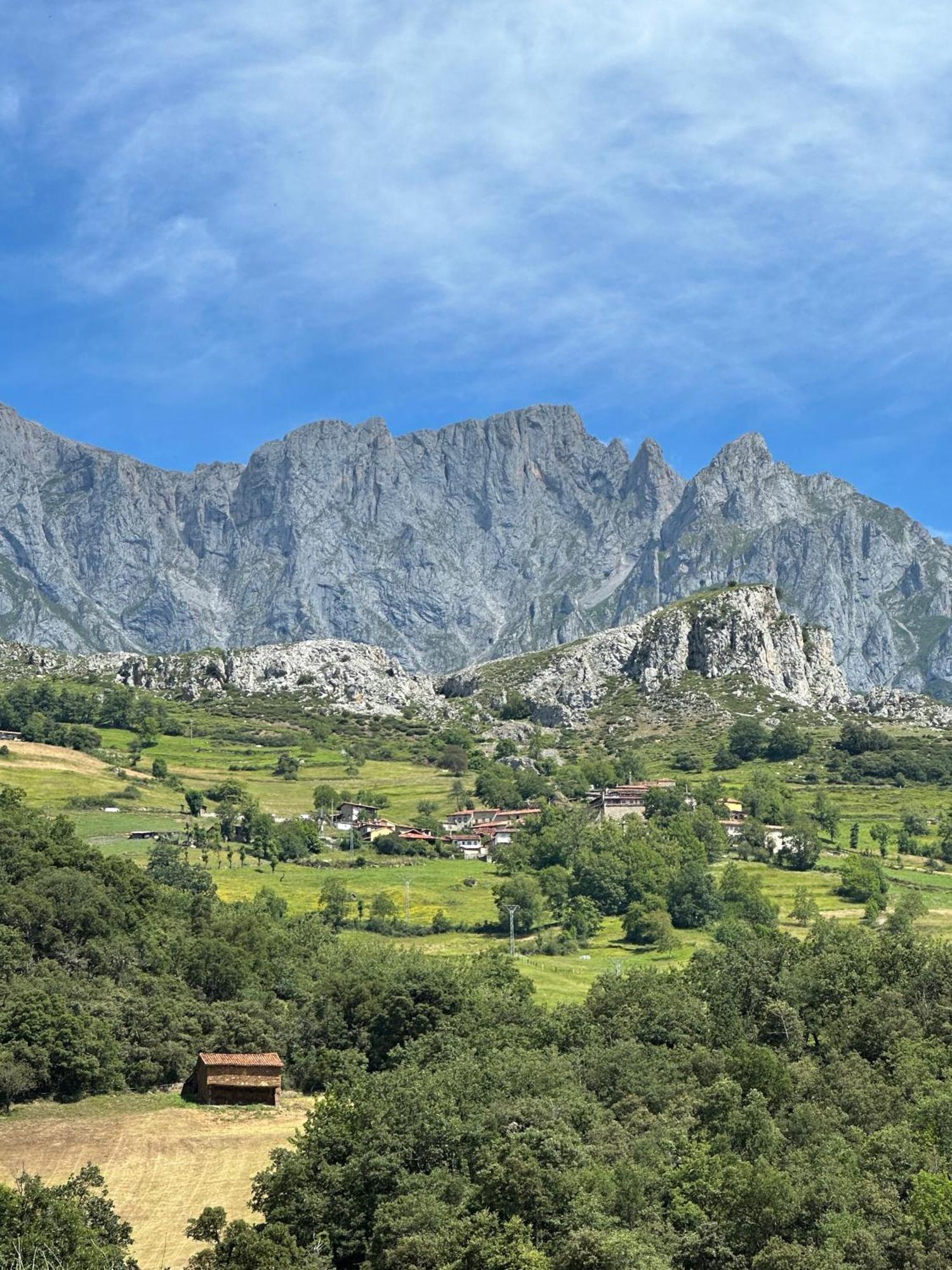 Aire De Picos Norte Brez Luaran gambar